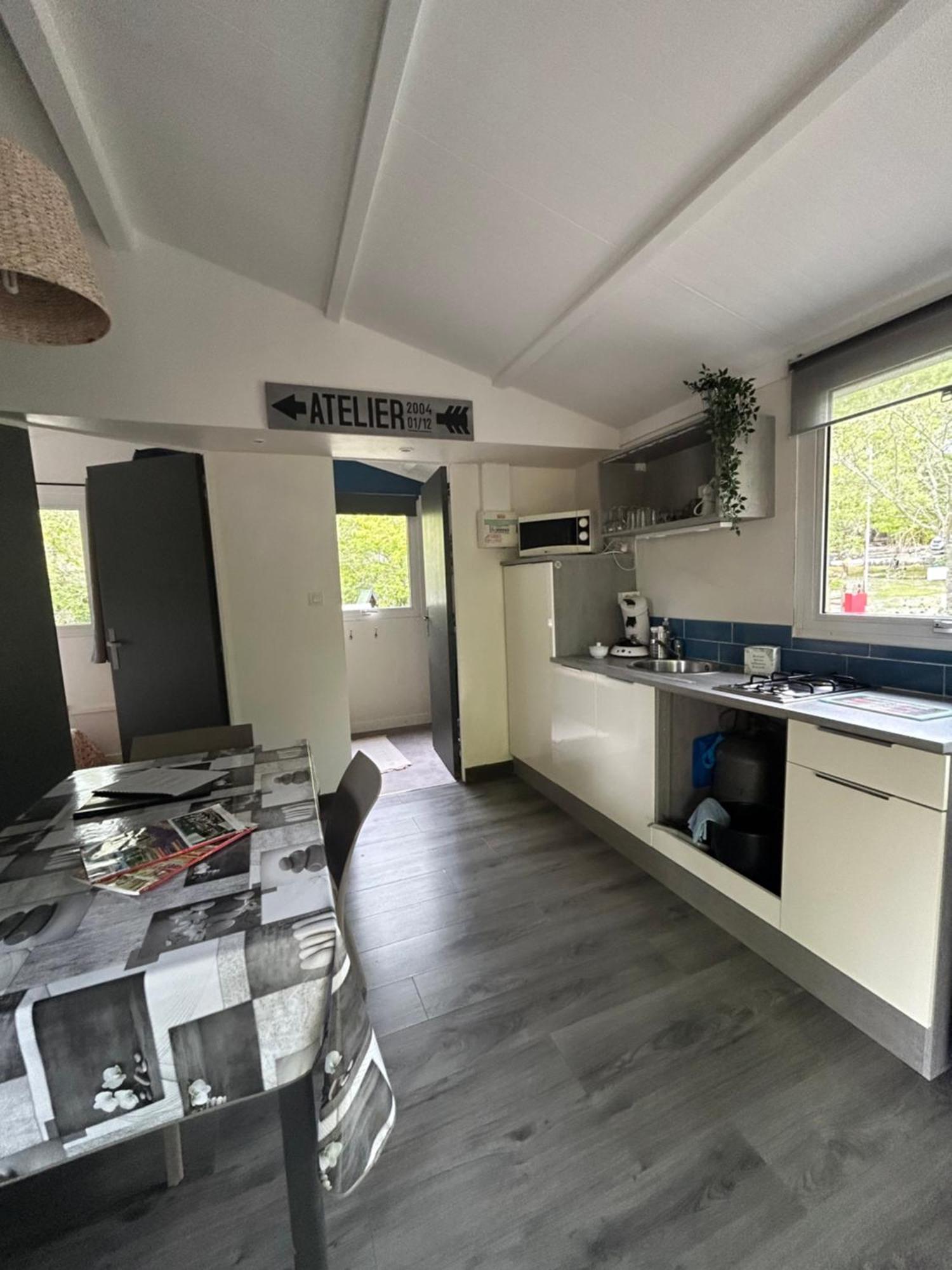 Les Chalets De Labeaume Esterno foto